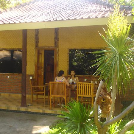 Dormitory Sedap Malam Singaraja Dış mekan fotoğraf