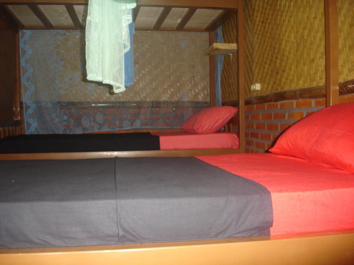 Dormitory Sedap Malam Singaraja Dış mekan fotoğraf